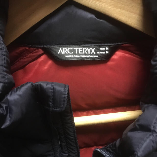 ARC'TERYX(アークテリクス)のアークテリクス ライトダウン メンズのジャケット/アウター(ダウンジャケット)の商品写真