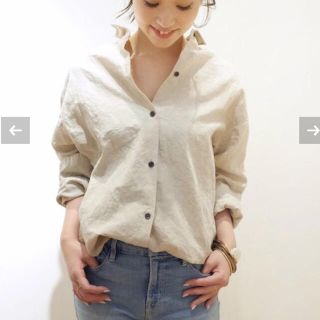 ドゥーズィエムクラス(DEUXIEME CLASSE)の新品●KUTA LINEN シャツ●ベージュ(シャツ/ブラウス(長袖/七分))