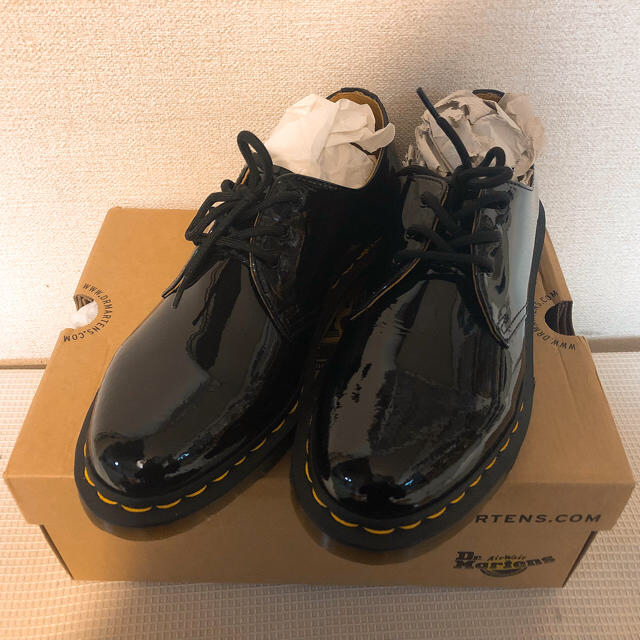 【新品】 Dr. Martens 3ホール UK6