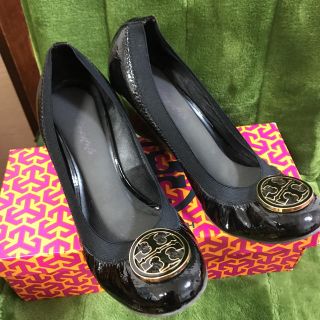 トリーバーチ(Tory Burch)のトリーバーチ  黒エナメルシューズ 8.5(ハイヒール/パンプス)