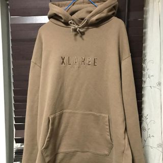 エクストララージ(XLARGE)のxlarge パーカー ベージュ(パーカー)