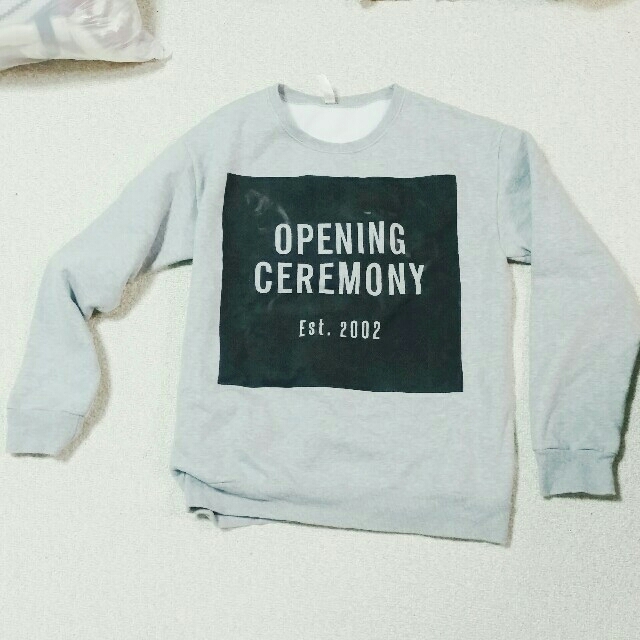 OPENING CEREMONY(オープニングセレモニー)の韓国　トレーナー レディースのトップス(トレーナー/スウェット)の商品写真