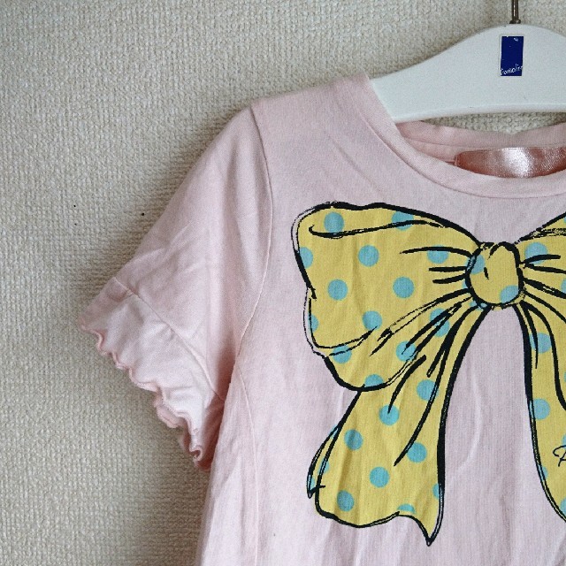 JENNI(ジェニィ)のpink shower☆リボン柄カットソー140  JENNI キッズ/ベビー/マタニティのキッズ服女の子用(90cm~)(Tシャツ/カットソー)の商品写真