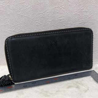 ロエベ(LOEWE)のロエベ ラウンドジップ  長財布(財布)