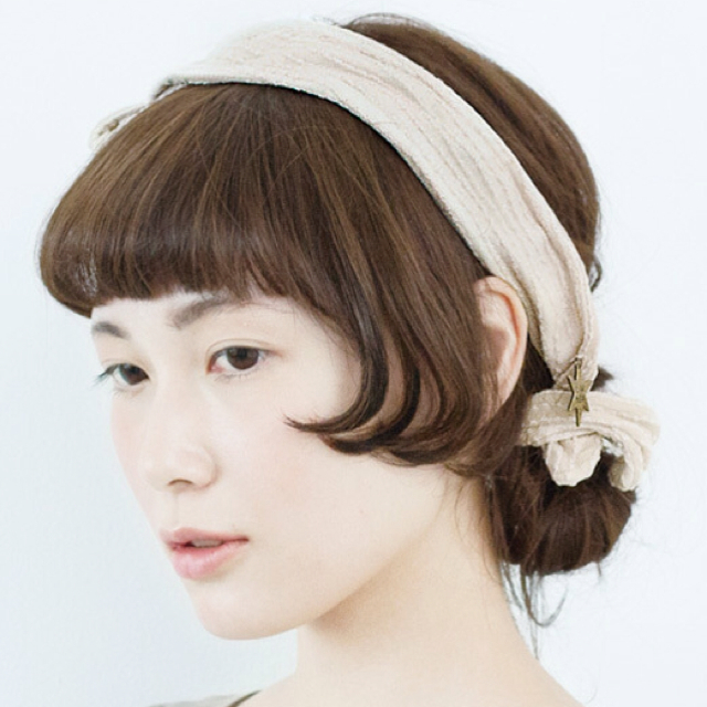 FELISSIMO(フェリシモ)のhaco. ワイヤー入りレースリボン♡ レディースのヘアアクセサリー(ヘアバンド)の商品写真