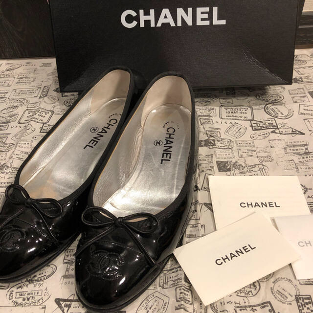 CHANEL フラットシューズ　エナメル38