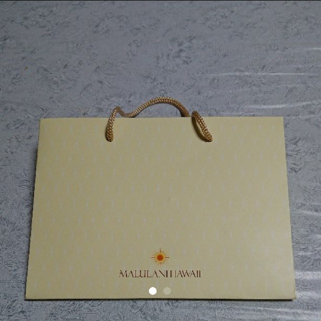 MALULANI HAWAII 紙袋 レディースのバッグ(ショップ袋)の商品写真