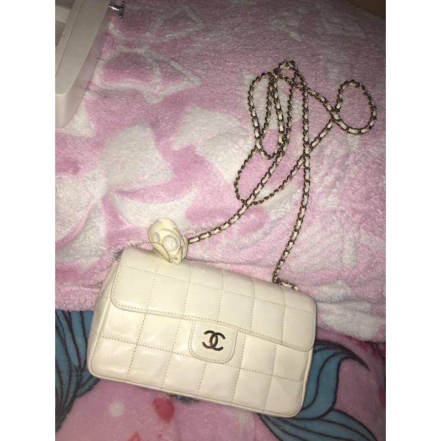CHANEL - 正規シャネルカメリア付きミニポシェット、チェーンバック3日