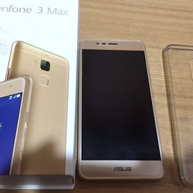 ASUS(エイスース)のAsus Zenfone3MAX ゴールド SIMフリー スマホ/家電/カメラのスマートフォン/携帯電話(スマートフォン本体)の商品写真