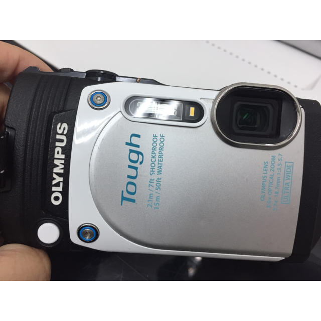 OLYMPUS(オリンパス)のOLYMPUS TG870 スマホ/家電/カメラのカメラ(コンパクトデジタルカメラ)の商品写真