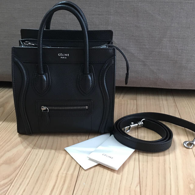 celine(セリーヌ)のセリーヌ  ラゲージ  ナノショッパー  ブラック レディースのバッグ(ハンドバッグ)の商品写真