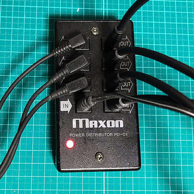 MAXON PD-01 パワーサプライ（送料込み） 楽器のギター(エフェクター)の商品写真
