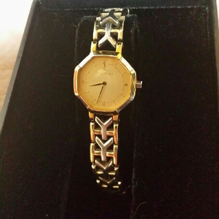 イブサンローラン(Yves Saint Laurent Beaute) ゴールド 腕時計 