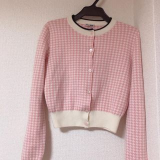 ミュウミュウ(miumiu)の専用💓美品 miu miu💓千鳥カーディガン ピンク38(カーディガン)