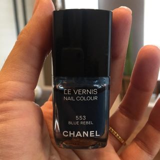 シャネル(CHANEL)のるる様専用 CHANEL マニュキア 553 (マニキュア)