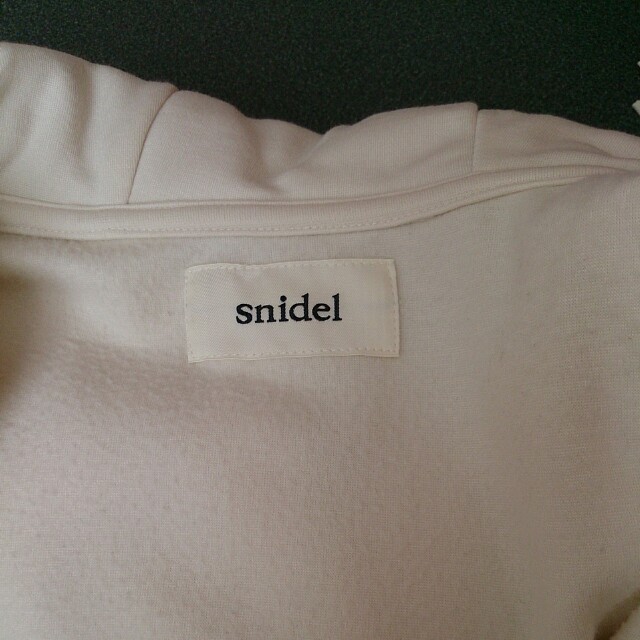 SNIDEL(スナイデル)のsnidel パーカー レディースのトップス(パーカー)の商品写真