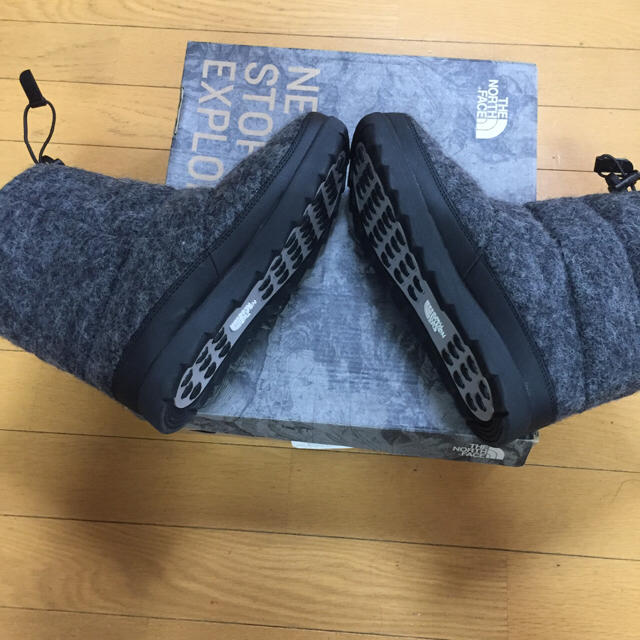 THE NORTH FACE(ザノースフェイス)のThe North Face W Nuptse Bootie Wool Luxe レディースの靴/シューズ(ブーツ)の商品写真