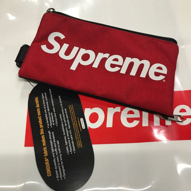 Supreme Mobile Pouch シュプリーム