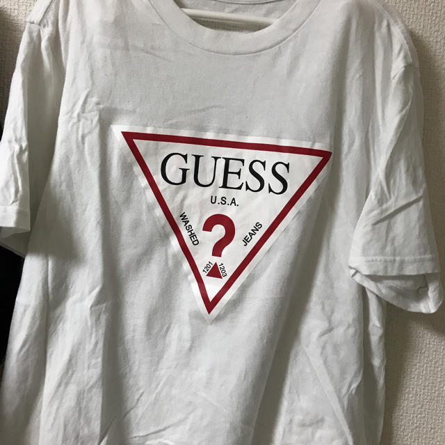GUESS Tシャツ レディースのトップス(Tシャツ(半袖/袖なし))の商品写真
