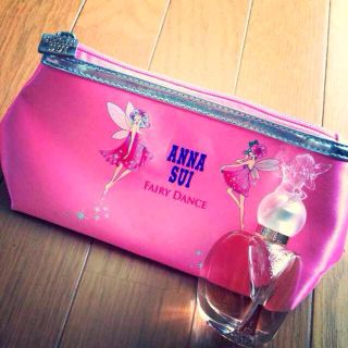 アナスイ(ANNA SUI)のANNA SUI＊香水×ポーチセット(香水(女性用))