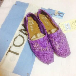 TOMS(ハイヒール/パンプス)