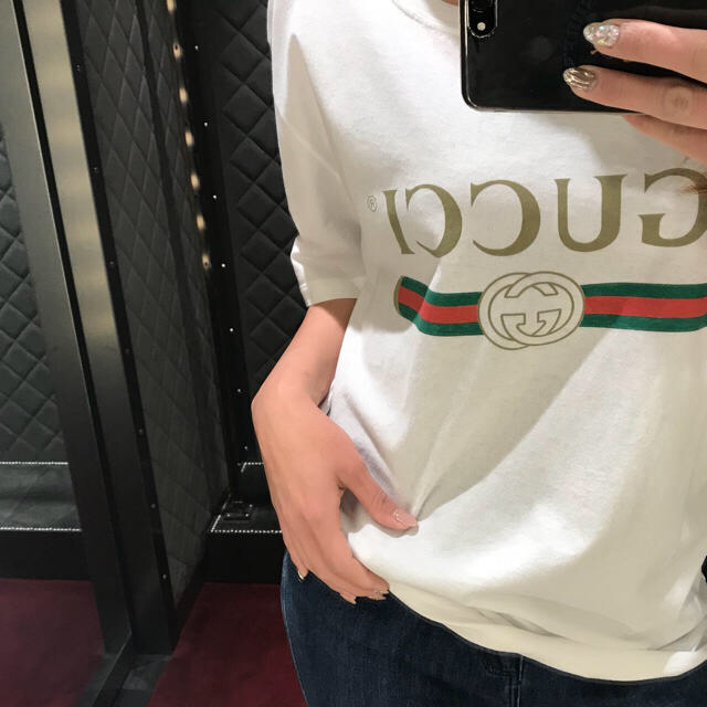 Gucci(グッチ)のGUCCI  ロゴウォッシュドTシャツ メンズのトップス(Tシャツ/カットソー(半袖/袖なし))の商品写真