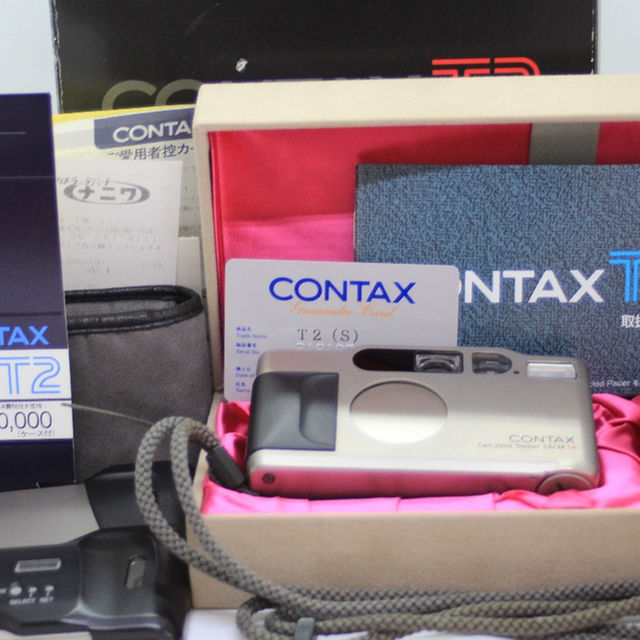 内箱大幅値下げ CONTAX コンタックス T2 DATA BACK　付属品有り