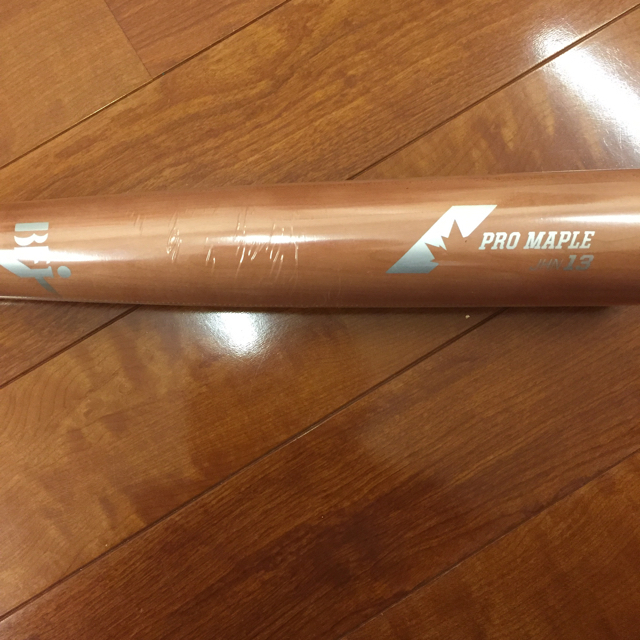 wilson(ウィルソン)のt4675t様専用硬式野球 木製バット  wilson スポーツ/アウトドアの野球(バット)の商品写真