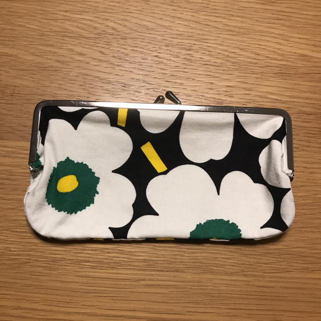 marimekko(マリメッコ)のマリメッコ ポーチ レディースのファッション小物(ポーチ)の商品写真