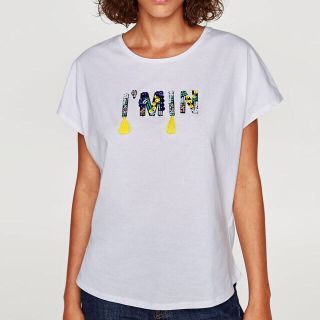 ザラ(ZARA)の【今季完売・新品タグ付き】ZARA スパンコールテキストＴシャツ(Tシャツ(半袖/袖なし))