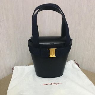 フェラガモ(Ferragamo)の極美品 フェラガモバッグ(ハンドバッグ)