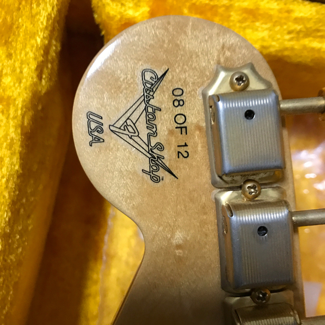 Fender(フェンダー)のfender custom shop ストラトキャスター 値下げしました 楽器のギター(エレキギター)の商品写真