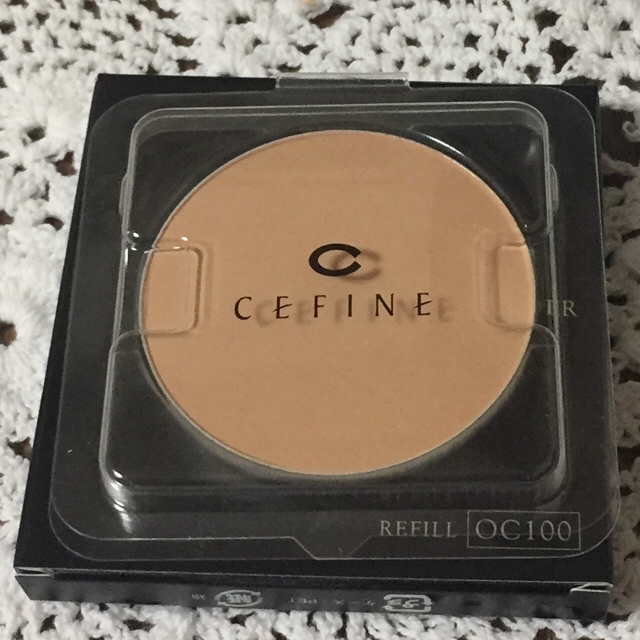 CEFINE(セフィーヌ)のセフィーヌ シルクウェットパウダー OC100 詰め替え用 コスメ/美容のベースメイク/化粧品(ファンデーション)の商品写真