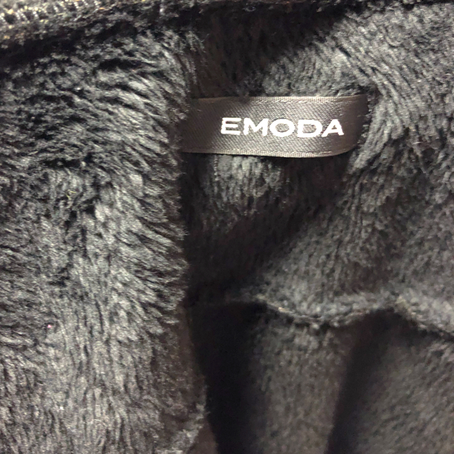 EMODA(エモダ)のEMODAボアコート レディースのジャケット/アウター(ロングコート)の商品写真