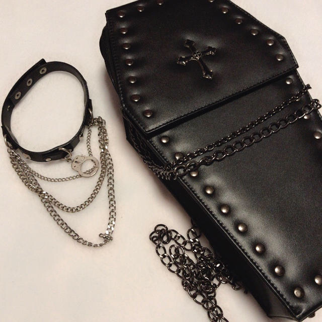 HELLCATPUNKS - 棺桶 バッグ リュック チョーカーsetの通販 by HELLCATPUNKS - 棺桶 バッグ リュック チョーカーsetの通販 by
