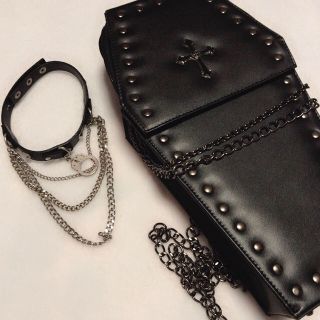 HELLCATPUNKS - 棺桶 バッグ リュック チョーカーsetの通販 by حب