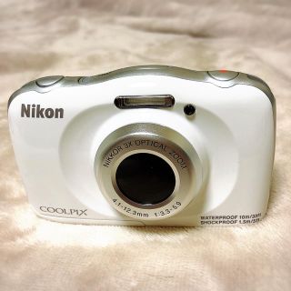 ニコン(Nikon)の【フリル特価】ニコン クールピクス S33 ☆送料無料(コンパクトデジタルカメラ)