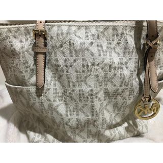 マイケルコース(Michael Kors)のマイケルコースバッグ(ハンドバッグ)