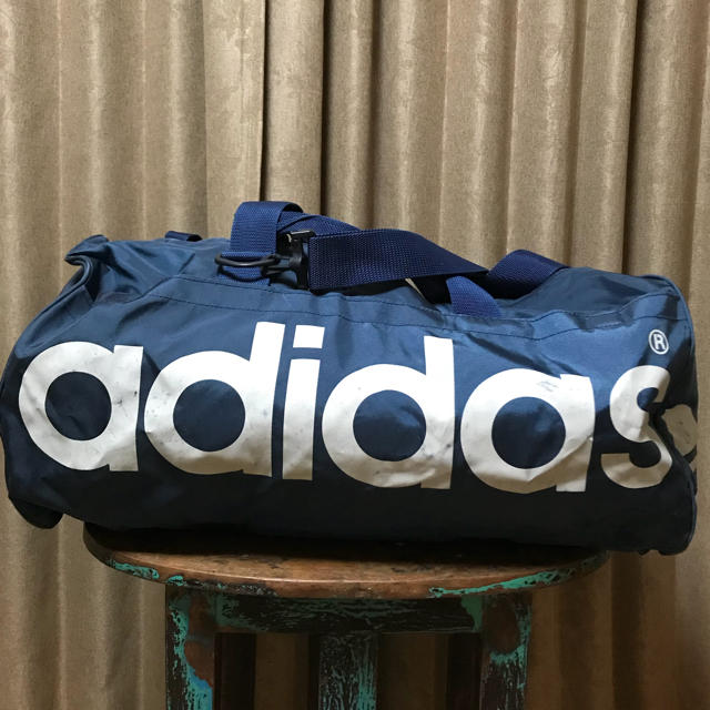 adidas(アディダス)の90's Adidas ボストンバッグ ビンテージ ピーターブラック アディダス メンズのバッグ(ボストンバッグ)の商品写真