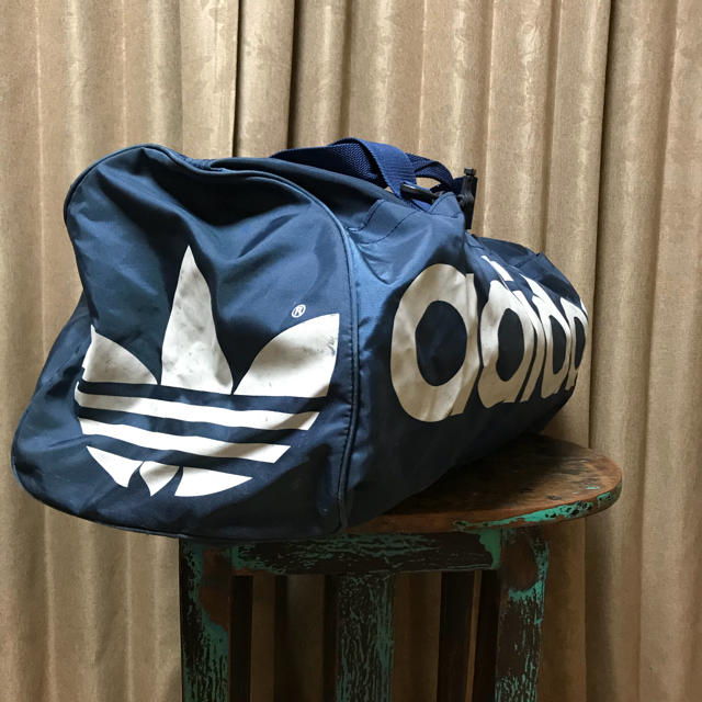 adidas(アディダス)の90's Adidas ボストンバッグ ビンテージ ピーターブラック アディダス メンズのバッグ(ボストンバッグ)の商品写真