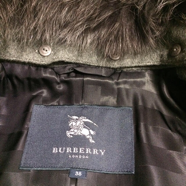 BURBERRY(バーバリー)の美品♡バーバリーコート レディースのジャケット/アウター(ロングコート)の商品写真