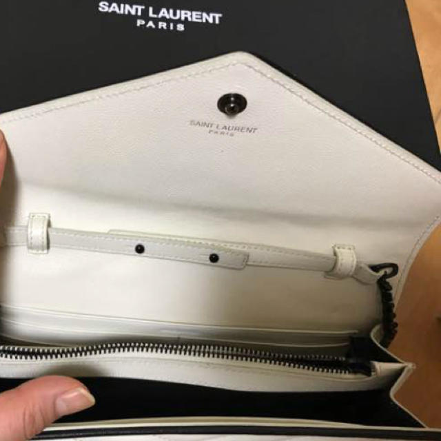 Saint Laurent(サンローラン)の値下げしました。サンローラン ウォレットポシェット レディースのバッグ(ショルダーバッグ)の商品写真