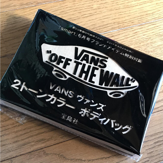 VANS(ヴァンズ)のVANS バンズ ボディ バッグ 付録 メンズのバッグ(ボディーバッグ)の商品写真