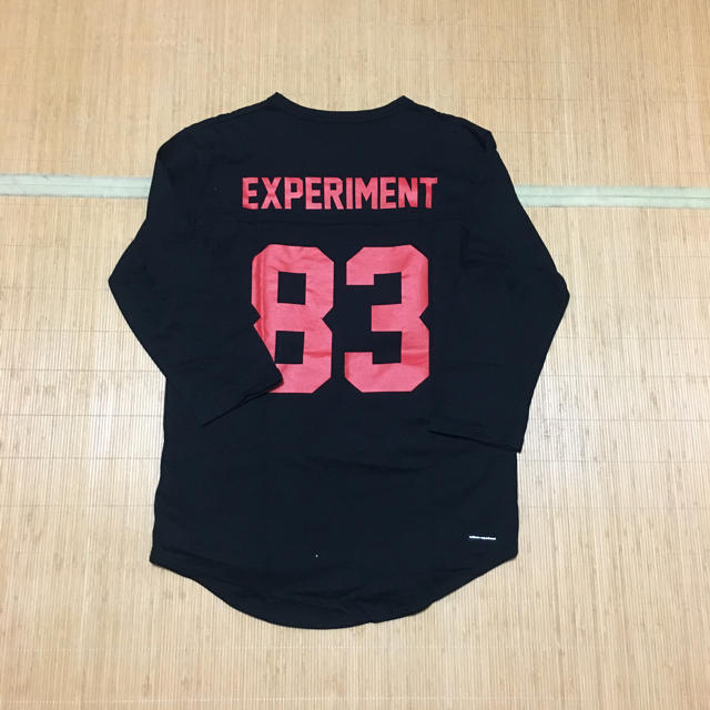 uniform experiment(ユニフォームエクスペリメント)のuniform experiment メンズのトップス(Tシャツ/カットソー(半袖/袖なし))の商品写真