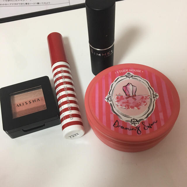 MISSHA(ミシャ)のほぼ新品 赤系メイク 韓国セット コスメ/美容のベースメイク/化粧品(口紅)の商品写真