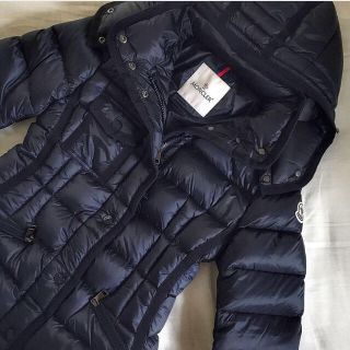 モンクレール(MONCLER)のパリ直営購入✨エルミンヌ ネイビー(ダウンコート)