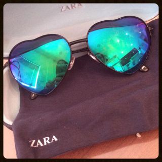 ザラ(ZARA)のZARA♡ハート型ミラーサングラス(サングラス/メガネ)