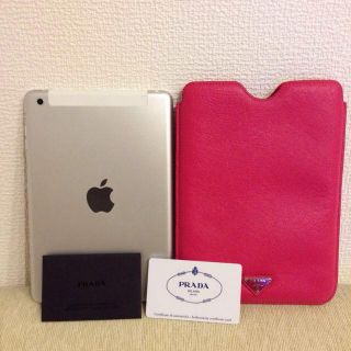 iPad  miniケース 美品 プラダ