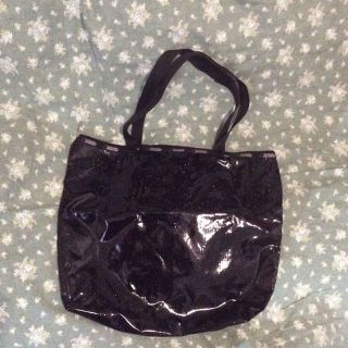 レスポートサック(LeSportsac)の★未使用★美品❣️レスポートサック   大きめトートバッグ★ラメがキラキラ★(ショルダーバッグ)