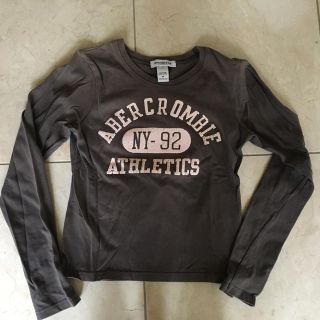 アバクロンビーアンドフィッチ(Abercrombie&Fitch)の値下げ アバクロ ロングTシャツ M 値下げ！(Tシャツ(長袖/七分))